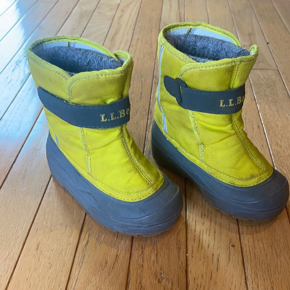 L.L. Bean kids winter boots Boys or girls